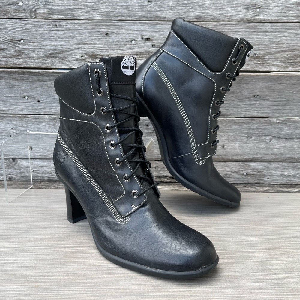 Vntg. TIMBERLAND Heeled Lace Up Boots / Sz 7.5